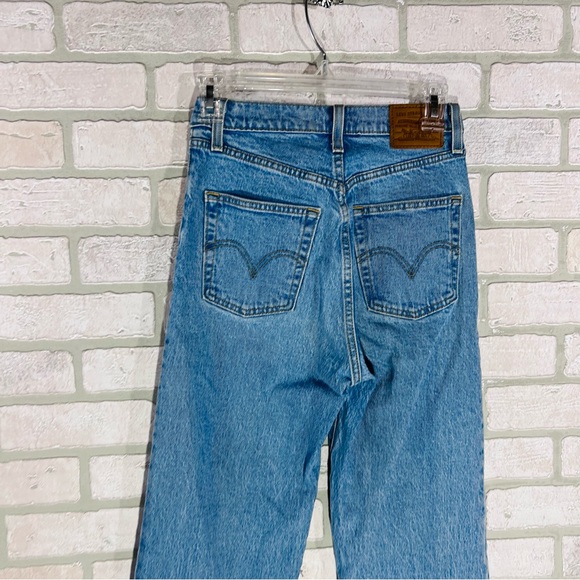 Levi's Ribcage Straight Jeans Size 24 - Picture 7 of 10